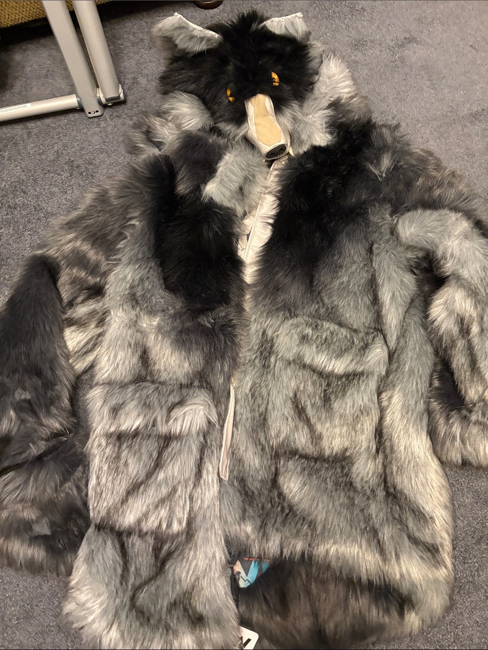 Faux Fur Wolf Hooded Coat - Gray